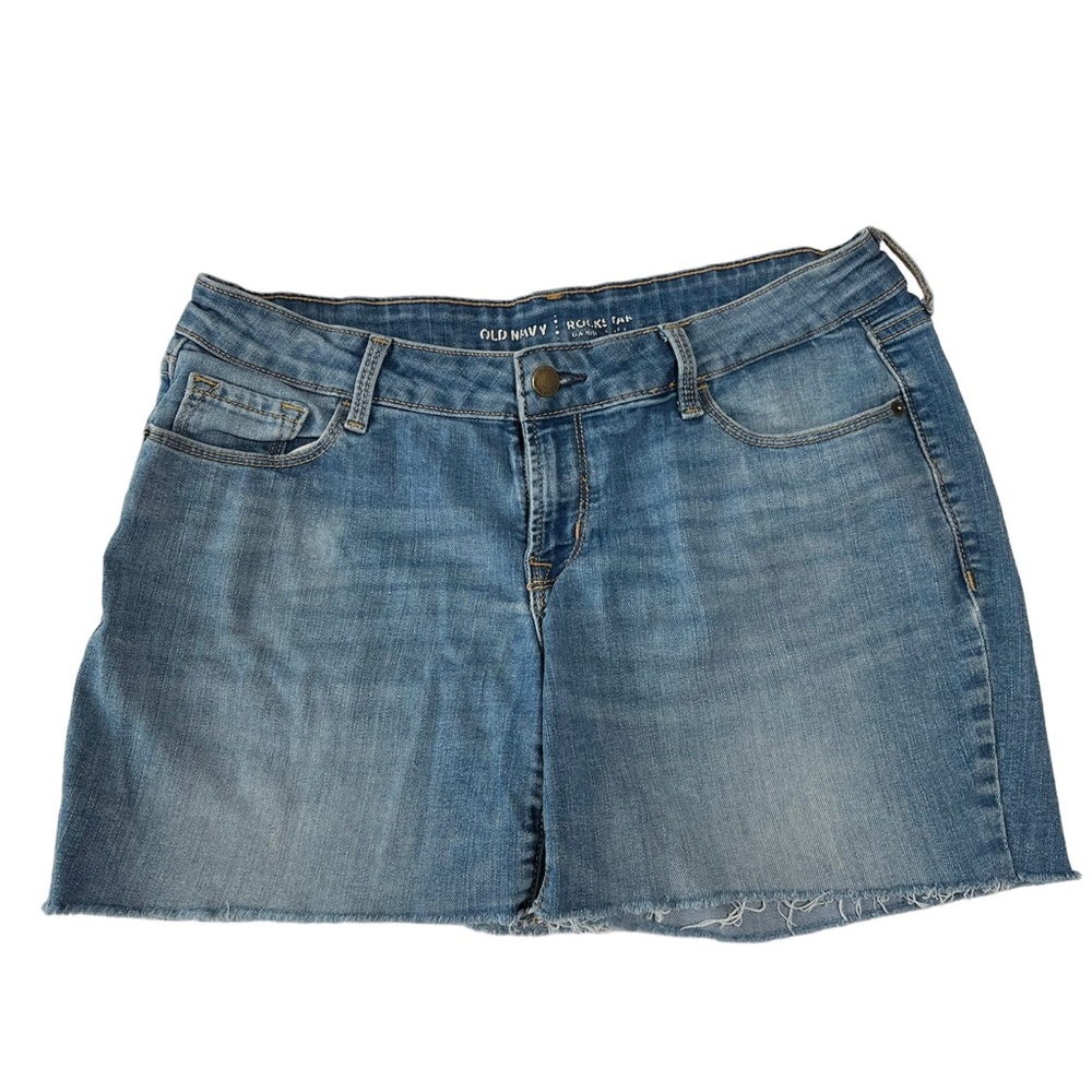 Old Navy- Medium Wash, Rockstar Raw Hem, Denim Shorts, Size 8